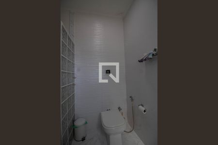 Casa à venda com 400m², 4 quartos e 2 vagas Casa à venda com 400m², 4 quartos e 2 vagasBanheiro do Quarto 3