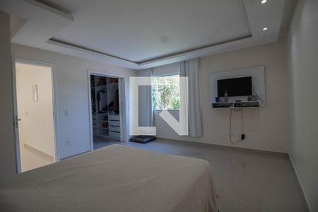 Casa à venda com 400m², 4 quartos e 2 vagas Casa à venda com 400m², 4 quartos e 2 vagasQuarto 3