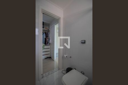 Casa à venda com 400m², 4 quartos e 2 vagas Casa à venda com 400m², 4 quartos e 2 vagasBanheiro do Quarto 1