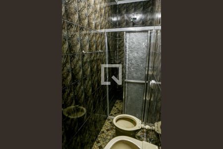 Casa à venda com 212m², 3 quartos e 2 vagas Casa à venda com 212m², 3 quartos e 2 vagasBanheiro da Suíte