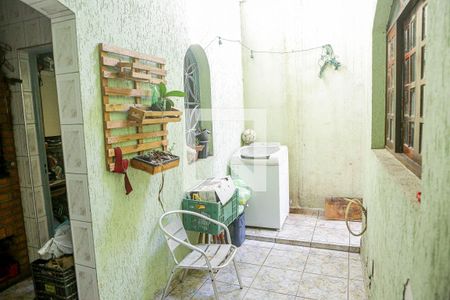 Casa à venda com 212m², 3 quartos e 2 vagas Casa à venda com 212m², 3 quartos e 2 vagasÁrea de Serviço