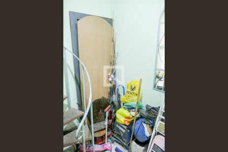 Casa à venda com 212m², 3 quartos e 2 vagas Casa à venda com 212m², 3 quartos e 2 vagasÁrea de Serviço