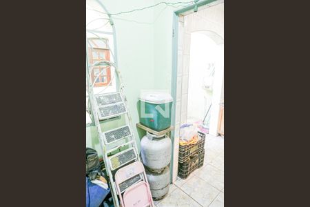 Casa à venda com 212m², 3 quartos e 2 vagas Casa à venda com 212m², 3 quartos e 2 vagasÁrea de Serviço