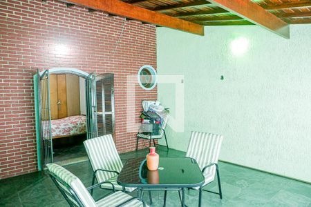 Casa à venda com 212m², 3 quartos e 2 vagas Casa à venda com 212m², 3 quartos e 2 vagasÁrea Gourmet