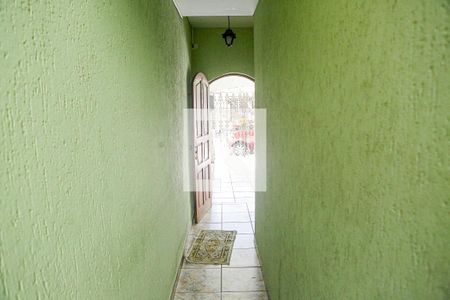 Casa à venda com 212m², 3 quartos e 2 vagas Casa à venda com 212m², 3 quartos e 2 vagasCorredor