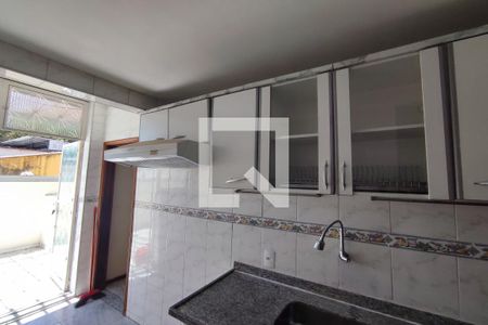 Apartamento à venda com 101m², 3 quartos e 1 vagaCozinha