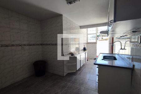 Apartamento à venda com 101m², 3 quartos e 1 vagaCozinha