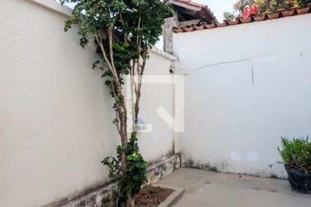 Casa à venda com 250m², 4 quartos e 2 vagas Casa à venda com 250m², 4 quartos e 2 vagasÁrea Externa