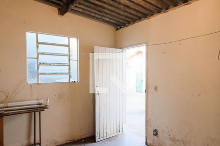 Casa à venda com 250m², 4 quartos e 2 vagas Casa à venda com 250m², 4 quartos e 2 vagasEdicula