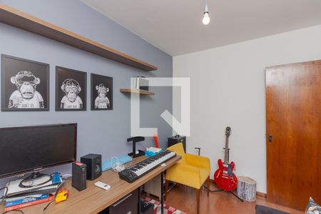 Dormitório de apartamento à venda com 2 quartos, 75m² em Bela Vista, Porto Alegre