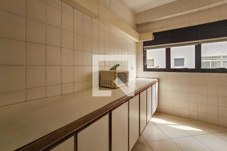 Área de serviço de apartamento para alugar com 2 quartos, 83m² em Balneario Cidade Atlantica, Guarujá
