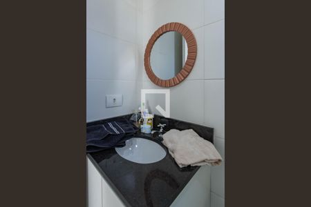 Apartamento à venda com 45m², 2 quartos e 2 vagas Apartamento à venda com 45m², 2 quartos e 2 vagasBanheiro