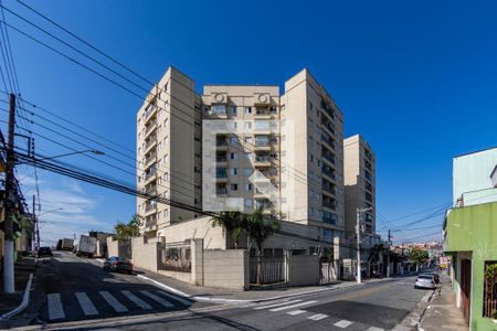 Apartamento à venda com 45m², 2 quartos e 2 vagas Apartamento à venda com 45m², 2 quartos e 2 vagasFachada