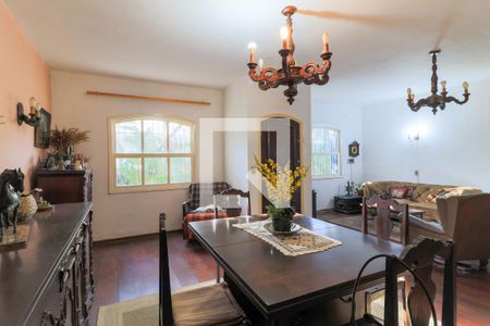 Sala de casa à venda com 4 quartos, 158m² em Campo Belo, São Paulo