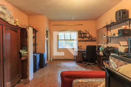 Casa à venda com 158m², 4 quartos e 3 vagasSuíte