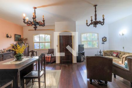 Sala de casa à venda com 4 quartos, 158m² em Campo Belo, São Paulo