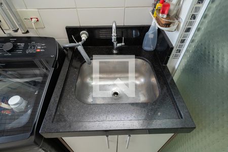 Apartamento à venda com 102m², 3 quartos e 2 vagas Apartamento à venda com 102m², 3 quartos e 2 vagasÁrea de Serviço