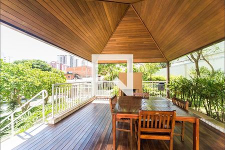 Apartamento à venda com 102m², 3 quartos e 2 vagas Apartamento à venda com 102m², 3 quartos e 2 vagasÁrea comum - Churrasqueira