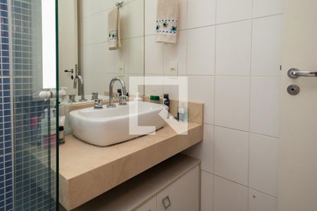 Apartamento à venda com 102m², 3 quartos e 2 vagas Apartamento à venda com 102m², 3 quartos e 2 vagasBanheiro - Suíte