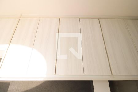 Apartamento à venda com 47m², 1 quarto e 1 vaga Apartamento à venda com 47m², 1 quarto e 1 vagaCozinha e Área de Serviço - Armário