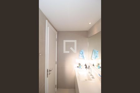 Apartamento à venda com 47m², 1 quarto e 1 vaga Apartamento à venda com 47m², 1 quarto e 1 vagaBanheiro da Suíte