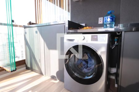 Apartamento à venda com 47m², 1 quarto e 1 vaga Apartamento à venda com 47m², 1 quarto e 1 vagaCozinha e Área de Serviço