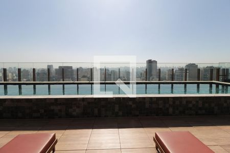 Apartamento à venda com 47m², 1 quarto e 1 vaga Apartamento à venda com 47m², 1 quarto e 1 vagaÁrea comum - Piscina
