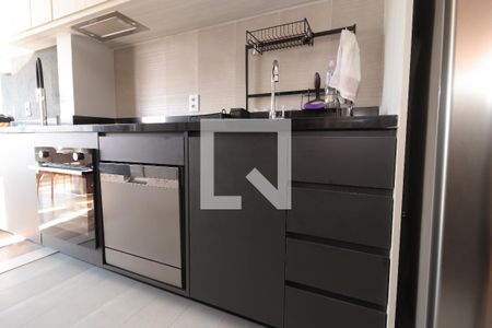 Apartamento à venda com 47m², 1 quarto e 1 vaga Apartamento à venda com 47m², 1 quarto e 1 vagaCozinha e Área de Serviço - Armário