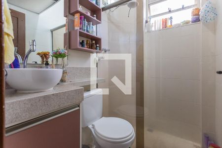 Banheiro de apartamento para alugar com 1 quarto, 42m² em Lagoinha, Belo Horizonte