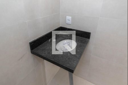 Casa à venda com 120m², 3 quartos e 4 vagasBanheiro Social