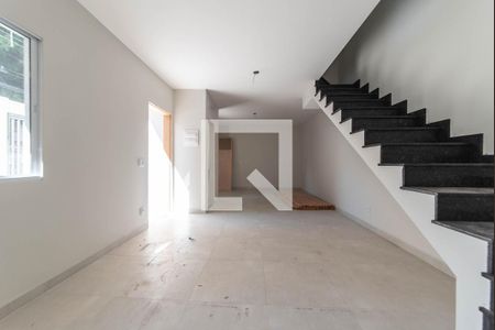 Casa à venda com 120m², 3 quartos e 4 vagasSala/Cozinha