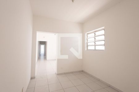 Casa à venda com 189m², 2 quartos e 1 vagaEscritório