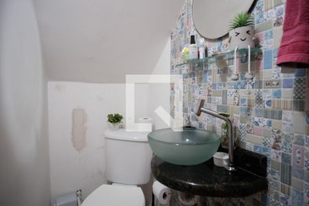 Lavabo de casa de condomínio à venda com 2 quartos, 59m² em Vila Uniao (zona Leste), São Paulo