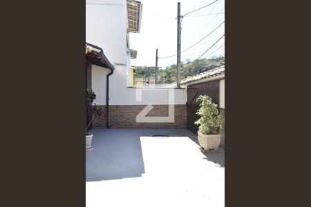 Casa de condomínio para alugar com 150m², 3 quartos e 1 vagaGaragem