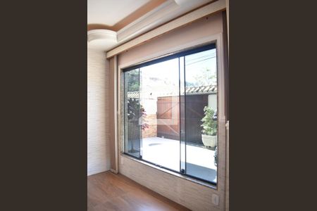 Sala de casa de condomínio para alugar com 3 quartos, 150m² em Campo Grande, Rio de Janeiro