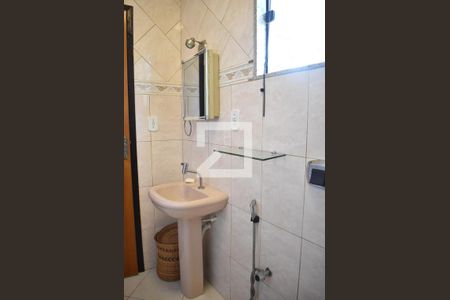 Casa de condomínio para alugar com 150m², 3 quartos e 1 vagaBanheiro da Suíte 1