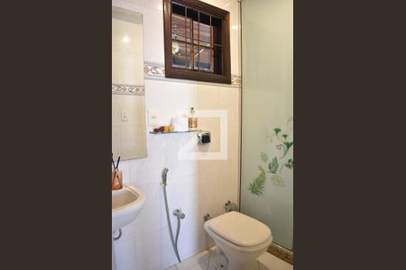 Casa de condomínio para alugar com 150m², 3 quartos e 1 vagaLavabo