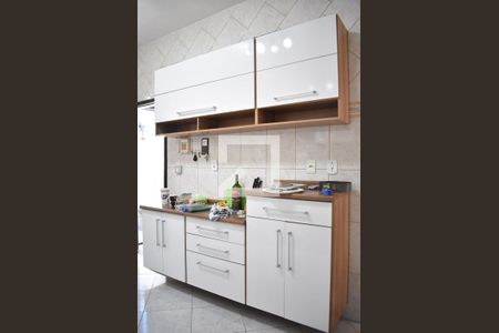 Casa de condomínio para alugar com 150m², 3 quartos e 1 vagaCozinha 