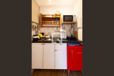 Cozinha de casa de condomínio para alugar com 1 quarto, 50m² em Gávea, Rio de Janeiro