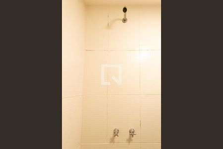 Casa de condomínio para alugar com 40m², 1 quarto e sem vagaDetalhe do banheiro