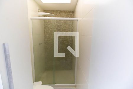 Banheiro de apartamento à venda com 1 quarto, 40m² em Ingá, Niterói