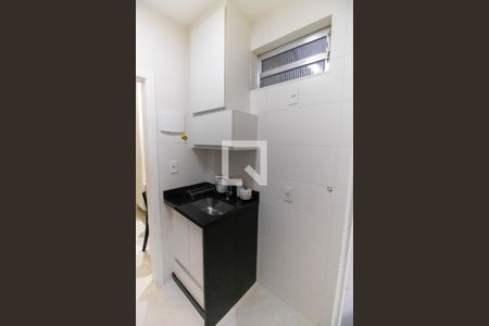 Apartamento à venda com 40m², 1 quarto e sem vaga Apartamento à venda com 40m², 1 quarto e sem vagaCozinha e Área de Serviço