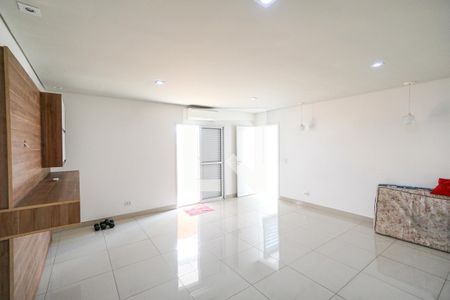 Suíte 01 de casa à venda com 2 quartos, 150m² em Penha de França, São Paulo