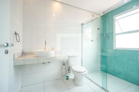 Casa à venda com 150m², 2 quartos e 3 vagasBanheiro da suíte 01