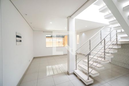 Sala de casa à venda com 2 quartos, 150m² em Penha de França, São Paulo