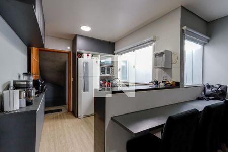 Casa à venda com 198m², 5 quartos e 2 vagasCozinha 2