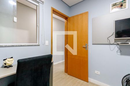 Casa à venda com 198m², 5 quartos e 2 vagasQuarto 4