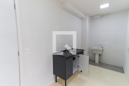 Apartamento para alugar com 37m², 2 quartos e 1 vaga Apartamento para alugar com 37m², 2 quartos e 1 vagaCozinha e Área de Serviço