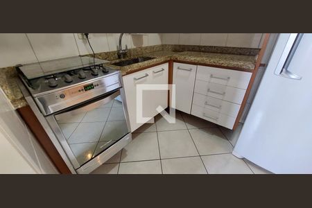 Apartamento para alugar com 62m², 2 quartos e 1 vagaCozinha