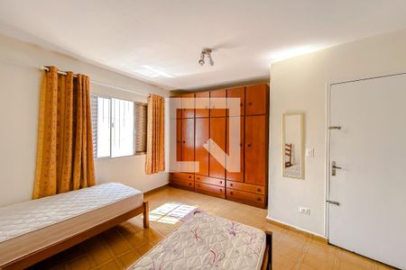 Casa à venda com 207m², 4 quartos e 3 vagasQuarto (Casa 2)